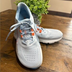 Altra Provision 7  Women's Light Blue Running Shoes - Size 11 US